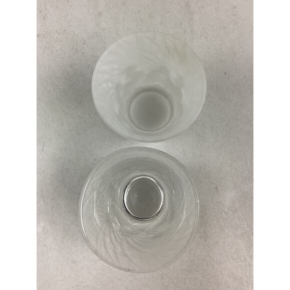 Set Of 2 Frosted Glasses With Chickens On The Sides - 3”H - Picture 9 of 10